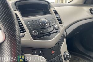 В Земетчинском районе несовершеннолетние девушки угнали машину