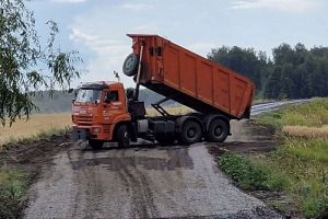 В селе Никульевка оценили ход ремонта дороги протяженностью 6,7 километров