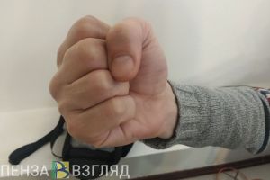 Житель Тамалинского района набросился на мать и угрожал убить ее