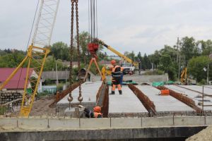 Начинается новый этап реконструкции моста через реку Шукша в Лунино