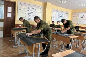 «Гвардейцев» учат огневой подготовке в пензенском артиллерийском институте