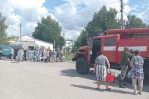 В селе Кижеватово пятые сутки в дома не подается вода