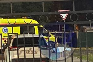 Мертвый человек был найден ночью на улице в Пензе