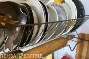 В пензенском общежитии женщине ударили по лицу разбитой тарелкой