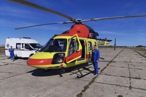 В Пензу на вертолете санавиации экстренно доставили трех пациентов