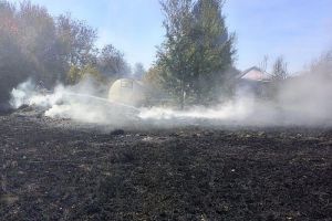 Опубликованы фотографии с места тушения пожара в Лебедевке