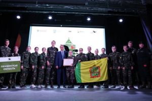 Губернатор региона отметил успехи пензенских поисковиков на слете ПФО