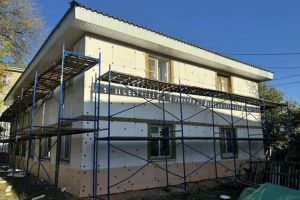 Ремонт фасада многоквартирного дома в Сердобске завершен на 90%