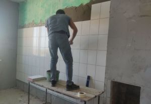 В терапевтическом корпусе Белинской районной больницы приступили к отделке