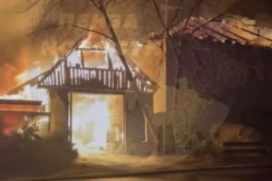 Ночью 33 пожарных тушили огонь в пензенском поселке Согласие