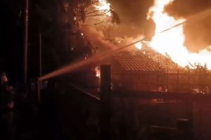 В МЧС рассказали подробности ночного пожара в Пензе на Беговой улице