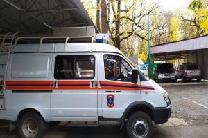 В Пензе спасатели освободили палец ребенка из игрушки