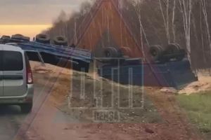 Стали известны подробности массовой аварии с грузовиками в Кузнецком районе