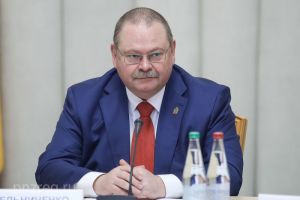 Олег Мельниченко поздравил пензенских тренеров с профессиональным праздником