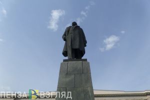 Памятнику Ленина в центре Пензы исполнилось 65 лет