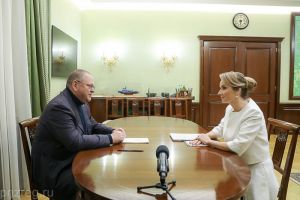 Олег Мельниченко провел встречу с детским омбудсменом Марией Львовой-Беловой