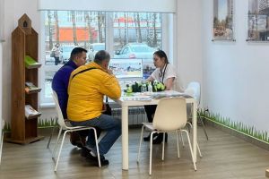 Встречайте праздники в новой квартире с «Новогодним комбо 2025» от «Территории жизни»