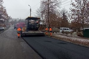 В Пензе отремонтировали участок дороги на улице Красной