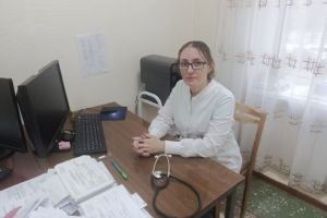 В Камешкирской участковой больнице начал работать новый врач-терапевт