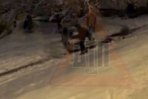 Пензенцы сообщают, что на улице Ленина машина наехала на тротуар и улетела в кювет