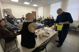 Воспитателей детсадов Пензы обучили оказывать первую помощь