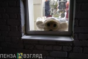 Дети бродят в темноте по улицам Пензы