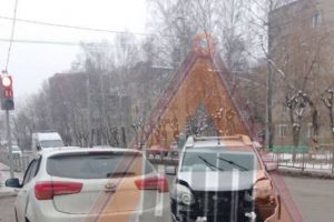 В Пензе на месте ДТП на улице Мира работают медики