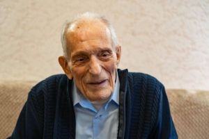 Олег Мельниченко поздравил ветерана войны со 100-летним юбилеем