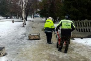 Улицы Пензы чистят от наледи в круглосуточном режиме