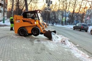 115 единиц специализированной техники приводят в порядок дороги Пензы