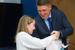 В Пензе 15 молодых мам получили «подарок новорожденному»