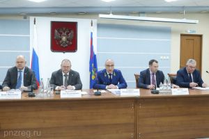 Губернатор Мельниченко оценил сотрудничество пензенских властей и прокуратуры