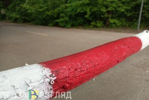 Пензенцам объяснили, как добиться демонтажа шлагбаума возле дома