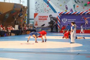 Олег Мельниченко открыл первенство России по самбо в Пензе