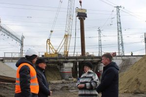 Гришаев держит на контроле реконструкцию путепровода на улице Ерик
