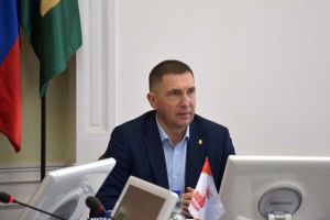 Глава Пензы Олег Денисов поручил работать с населением по профилактике пожаров
