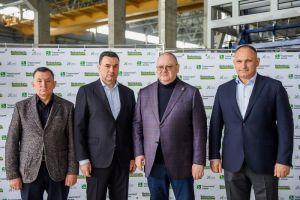 Олег Мельниченко  дал старт запуску  новой линии по производству  домокомплектов  из полистиролбетона