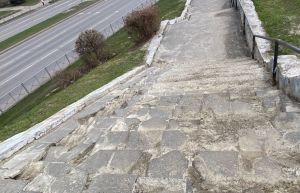 В Пензе обследуют лестницу, ведущую в район Бугровки