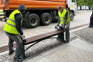 На улицу Московская в Пензе возвращают скамейки, убранные на зиму