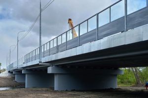 Новый мост через реку Шукшу в Пензенской области готов на 85%