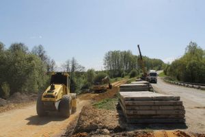 В Городищенском районе начали строить новый мост через реку Тумалейка