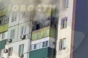 В Пензе из горящего дома в микрорайоне Терновка эвакуировали 30 человек