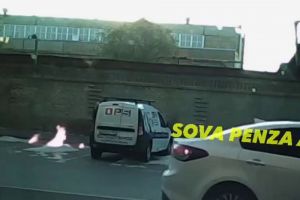 В Пензе сняли на видео поджигателя тополиного пуха