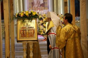 В Первохраме прошел молебен в День всех святых, в земле Пензенской просиявших