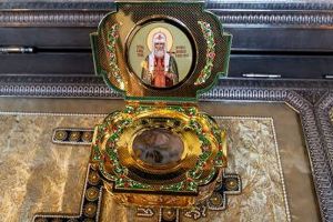 В Пензу доставят ковчег с мощами святого патриарха Тихона