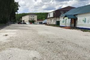 В Неверкино благоустраивают пешеходную зону
