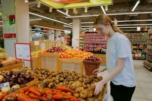 Пензенский молодой картофель раньше срока появился на прилавках «Караванов»