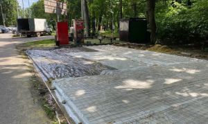 На Олимпийской аллее в Пензе начали обустраивать спортивную площадку