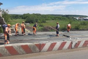 В селе Малая Сердоба ремонт моста завершат в течение года
