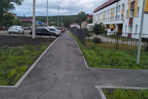 В Кузнецке завершили благоустройство Аллеи новорожденных